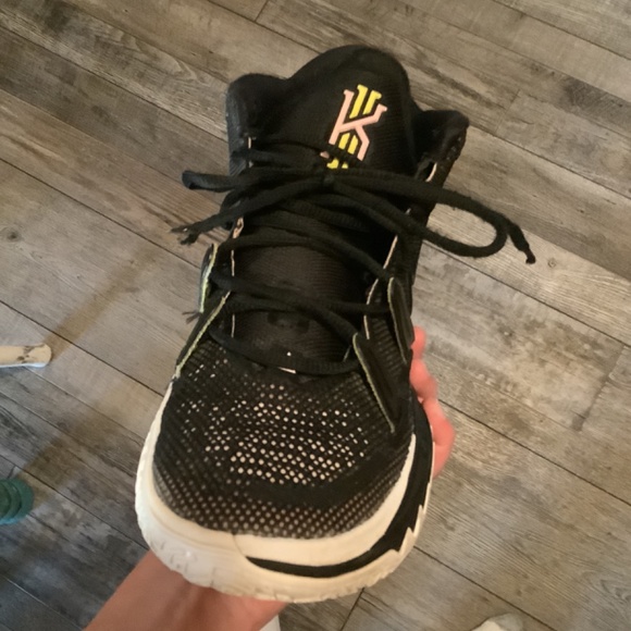 Kyrie 7 Ripple Effect - Picture 2 of 5